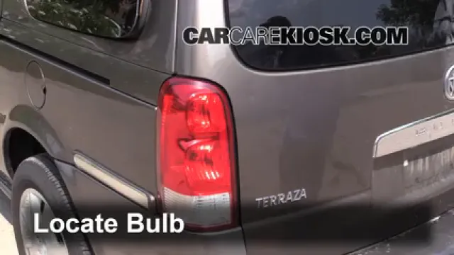 2005 Buick Terraza CX 3.5L V6 Lights Brake Light (replace bulb)